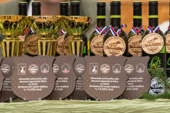 20250905_195708_A0_03977-De