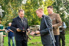 20250907_180419_A1_04100-De