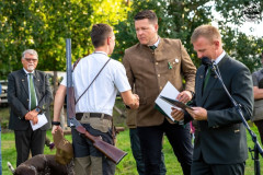 20250907_180519_A1_04165-De