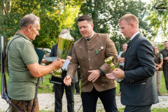 20250907_181205_A1_04301-De